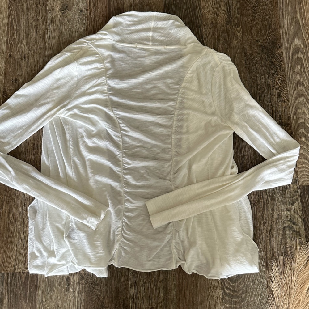 Kenneth Cole Sweatet